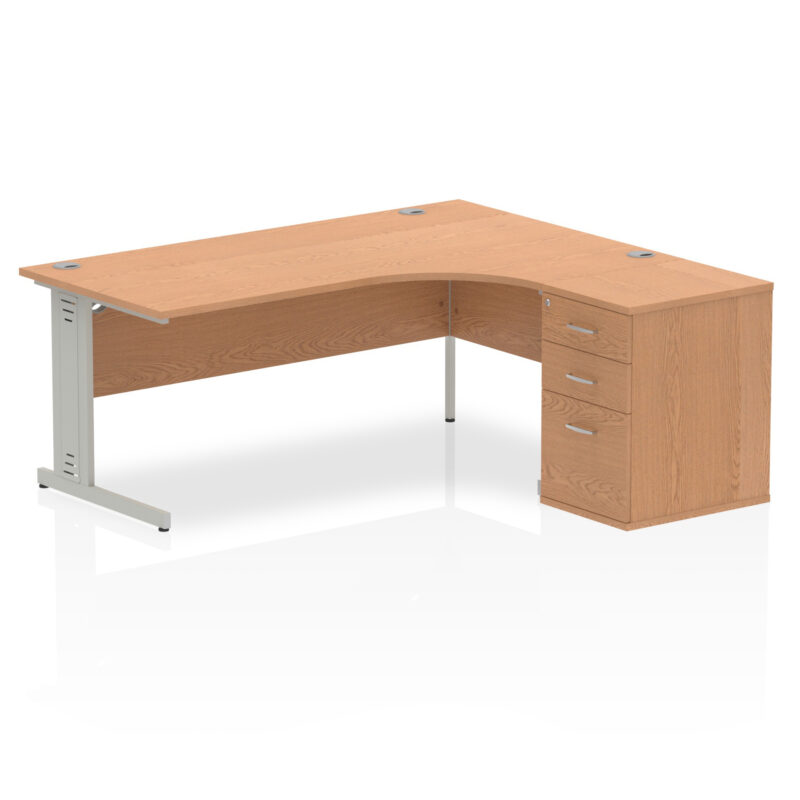 impulse 1800mm cable managed right crescent desk workstation