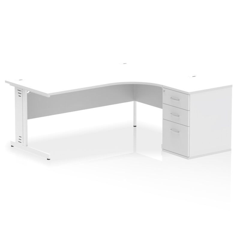 impulse 1800mm cable managed right crescent desk workstation