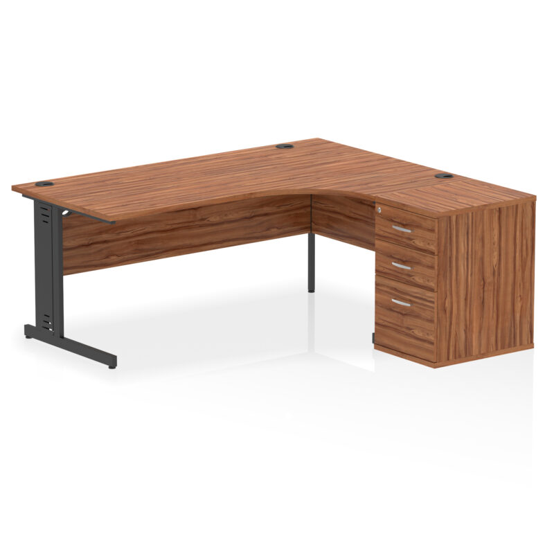 impulse 1800mm cable managed right crescent desk workstation