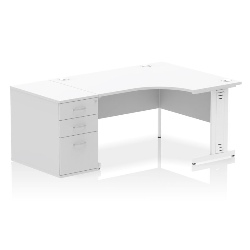 impulse 1400mm cable managed right crescent desk workstation