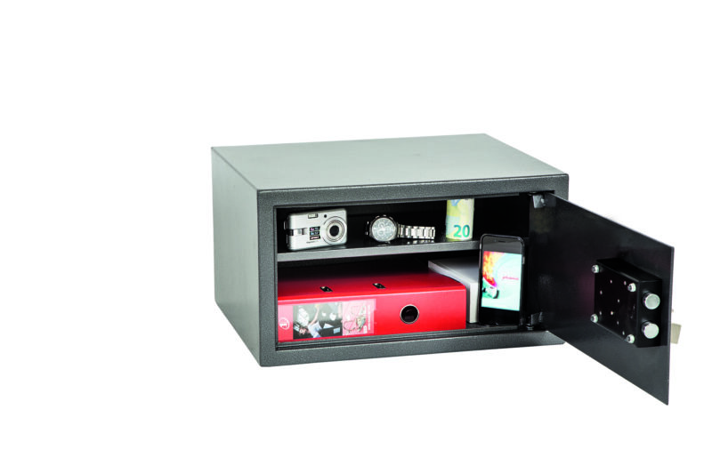 phoenix vela home & office security safe